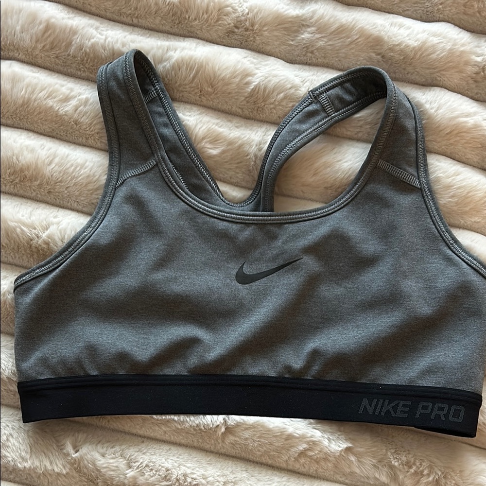 Nike Gray Sports Bra with Racerback Design and Wide Elastic Band